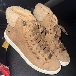 NWT Zip UGG boots